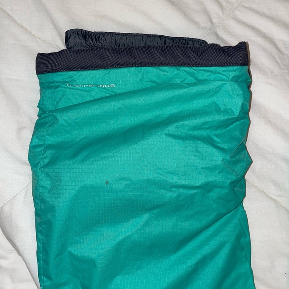 Columbia GIRL'S size Large (14-16) snow pants. Adjustable waist. - Picture 5 of 5